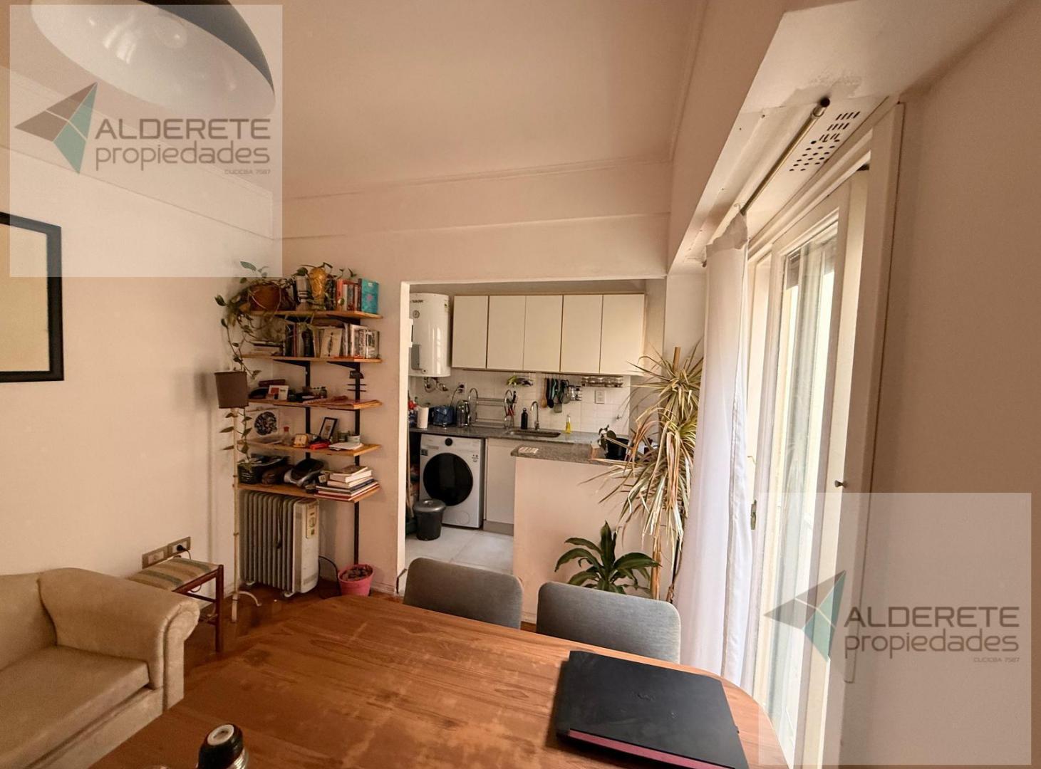Foto de VENDE 2 AMBIENTES EN MONSERRAT, imagen 2