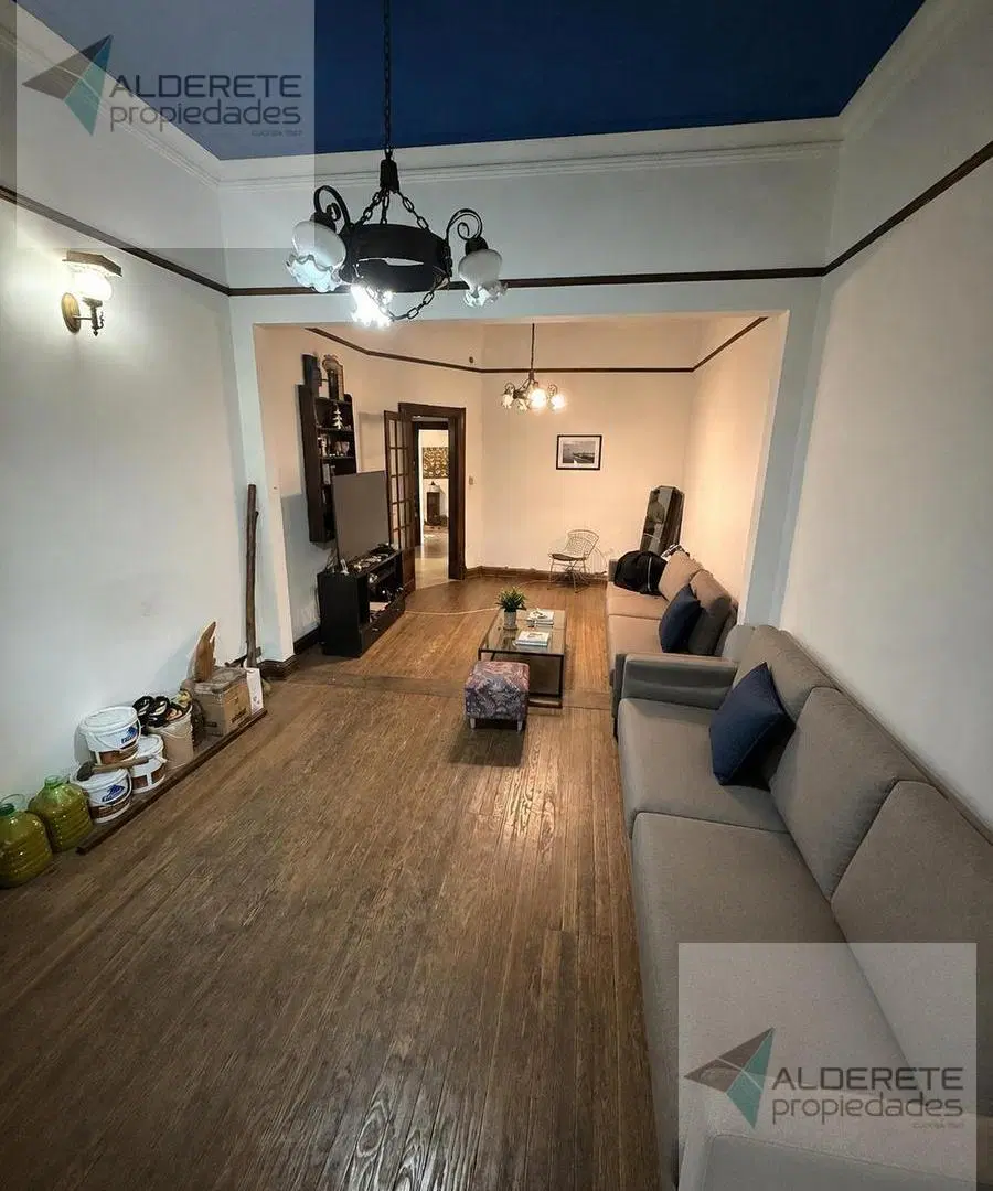 VENDE CASA CHALET INGLES GRAN JARDIN EN BERNAL 1