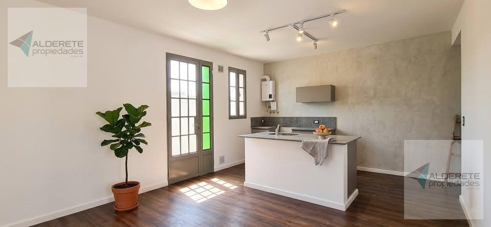 Foto de Hermoso PH 2 ambientes amplio con patio y terraza en Boedo, imagen 3