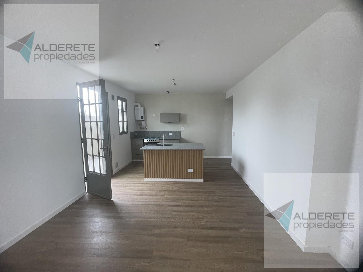 Foto de Hermoso PH 2 ambientes amplio con patio y terraza en Boedo, imagen 1
