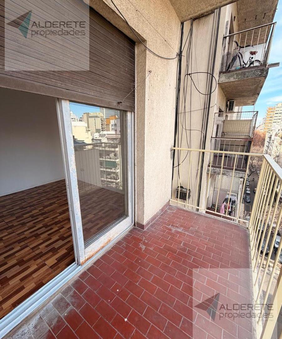 Foto de VENDE 2 AMBIENTES CON BALCON AL FRENTE EN CABALLITO, imagen 3
