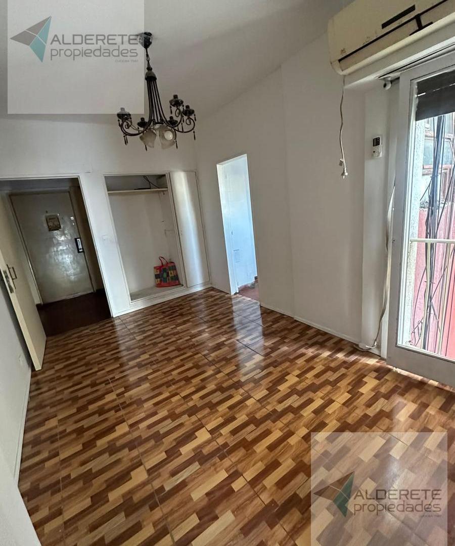 Foto de VENDE 2 AMBIENTES CON BALCON AL FRENTE EN CABALLITO, imagen 2