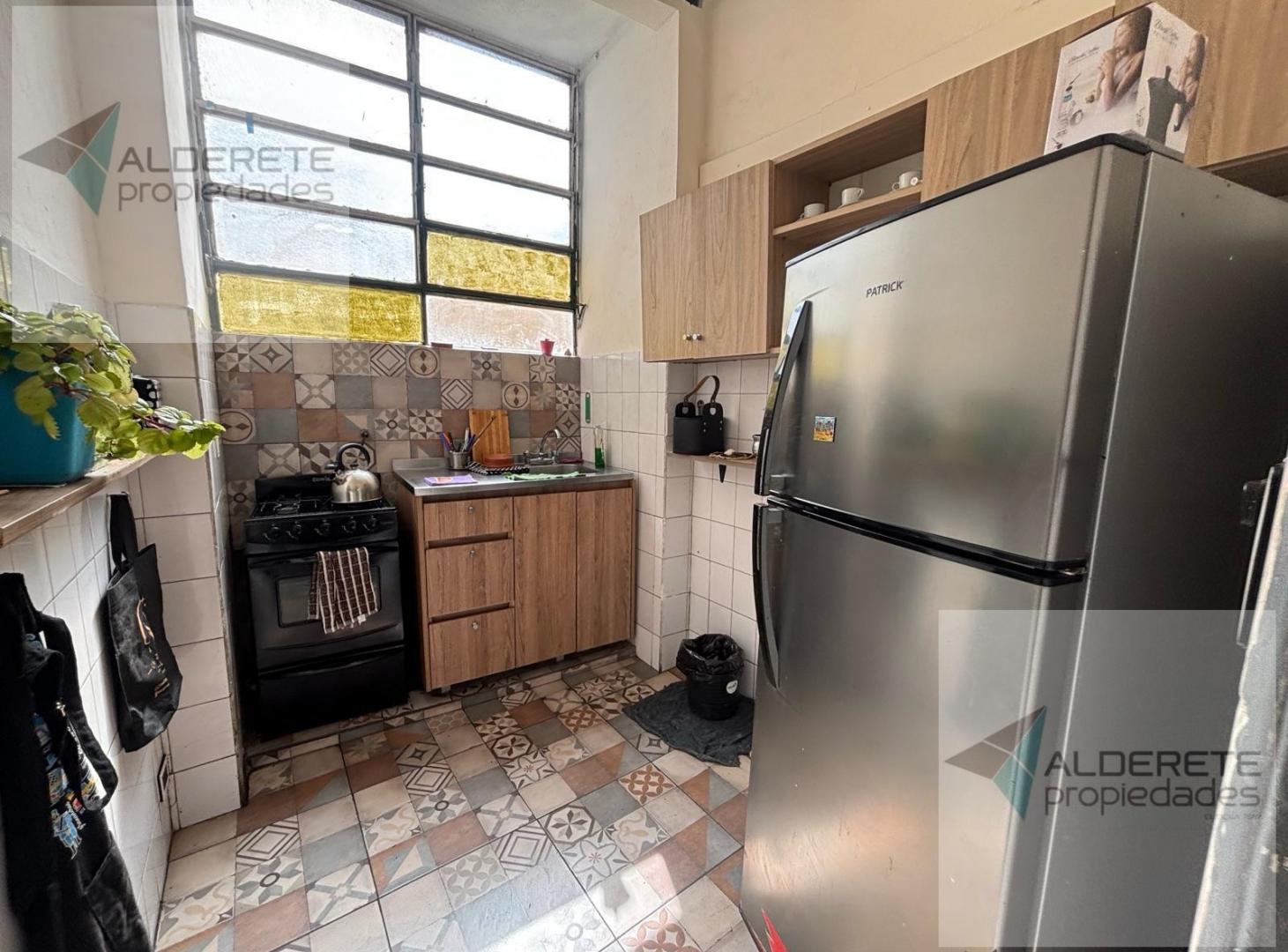 Foto de VENDE PH 4 AMBIENTES CON TERRAZA EN PARQUE CHACABUCO, imagen 1