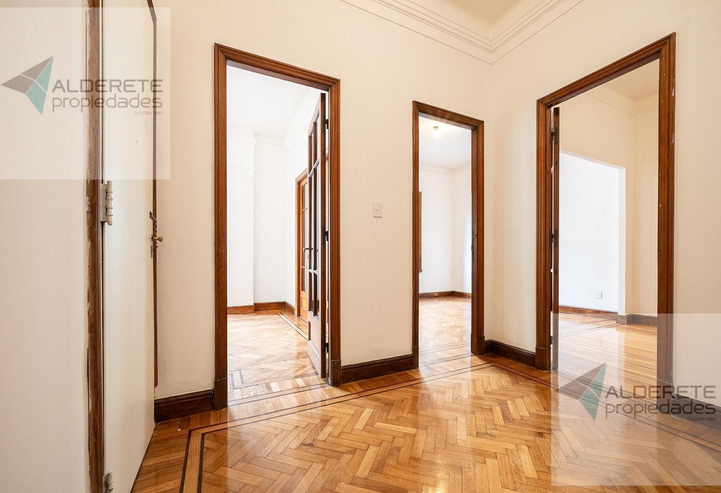 Foto de SEMIPISO 107 M CON BALCÓN ESTILO FRANCES UNICO, imagen 2