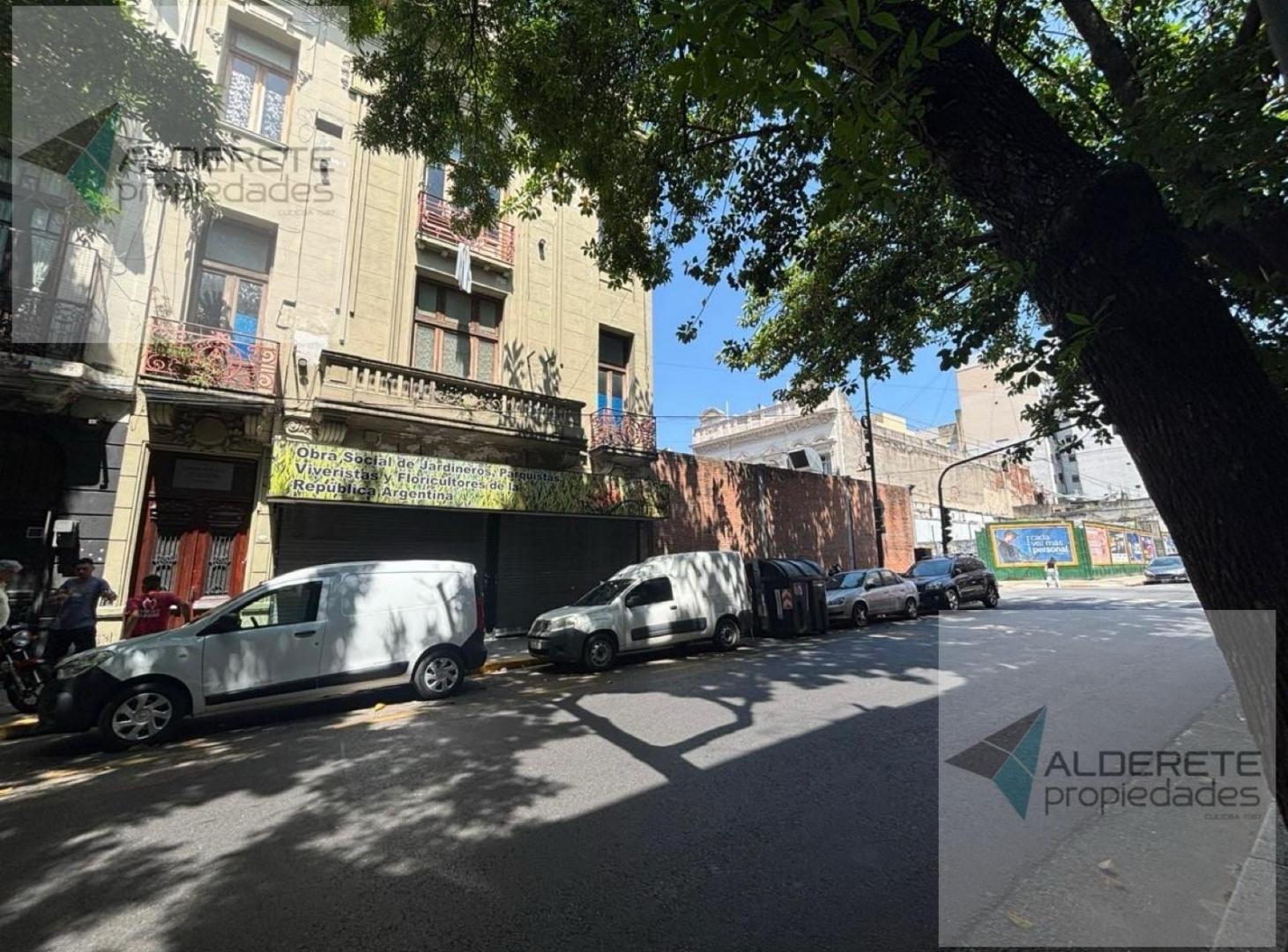 Foto de VENDE CASA/LOTE 4 PISOS EN MONSERRAT OPORTUNIDAD, imagen 1