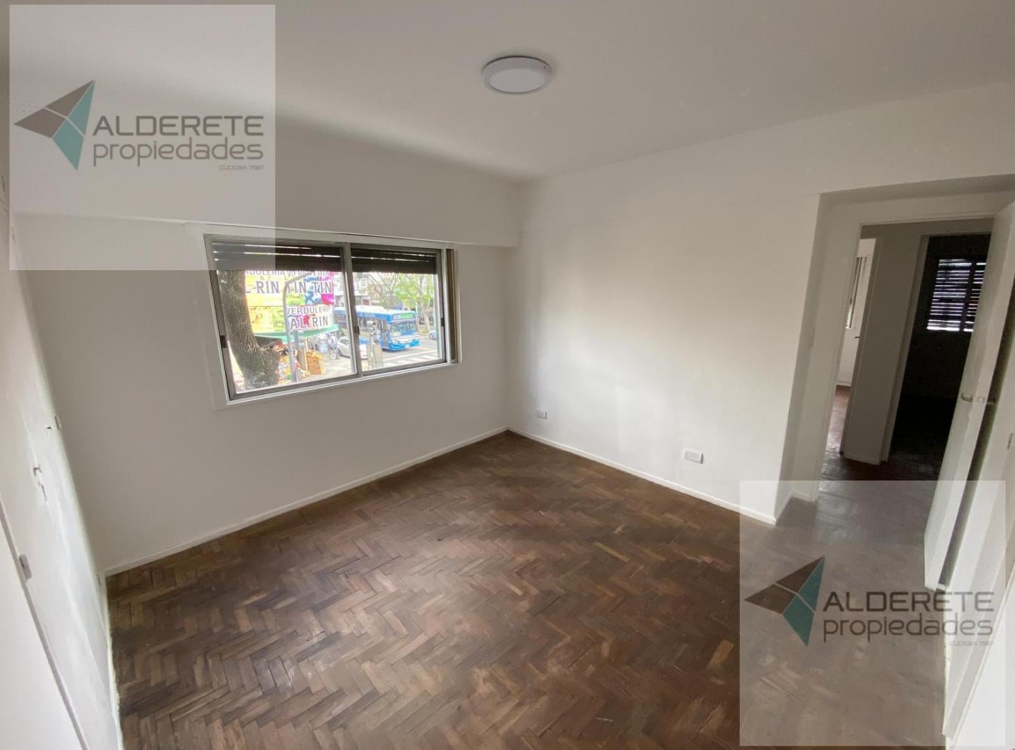 Foto de VENTA DEPARTAMENTO 4AMB CON BALCÓN Y PATIO, imagen 3
