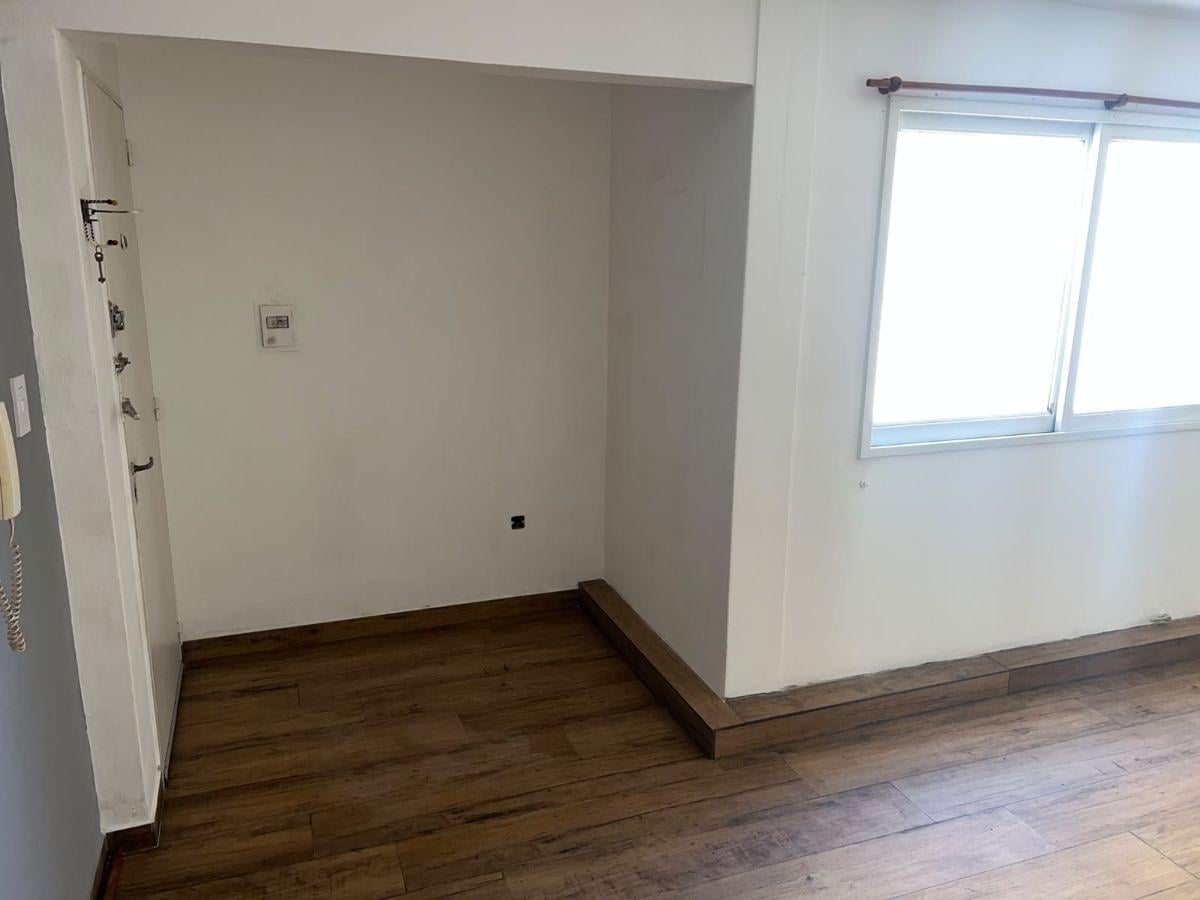 Foto de Monoambiente centrico en alquiler, La Plata, imagen 4