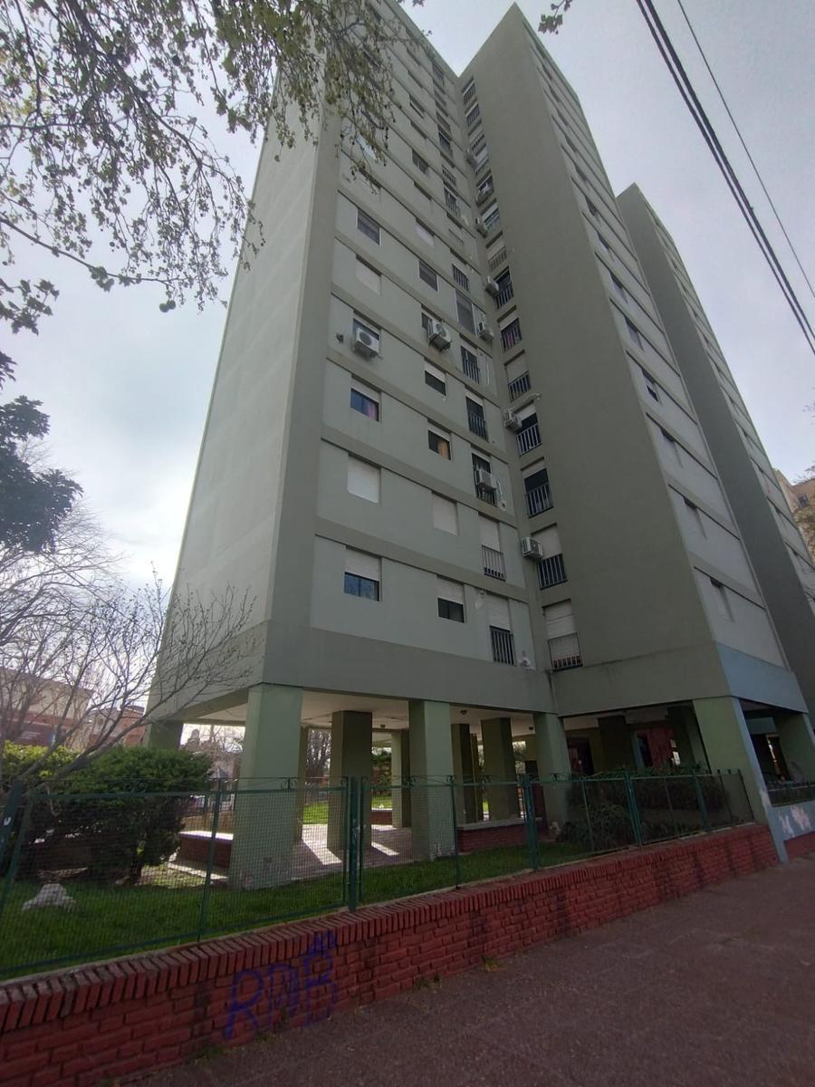 Departamento Venta Tres Dorm. La Plata Calle 42 y Diag 4