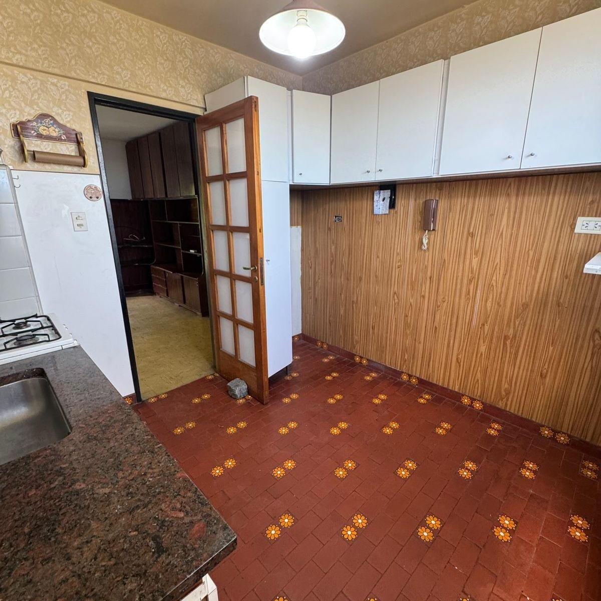 Departamento Venta Tres Dorm. La Plata Calle 42 y Diag 1