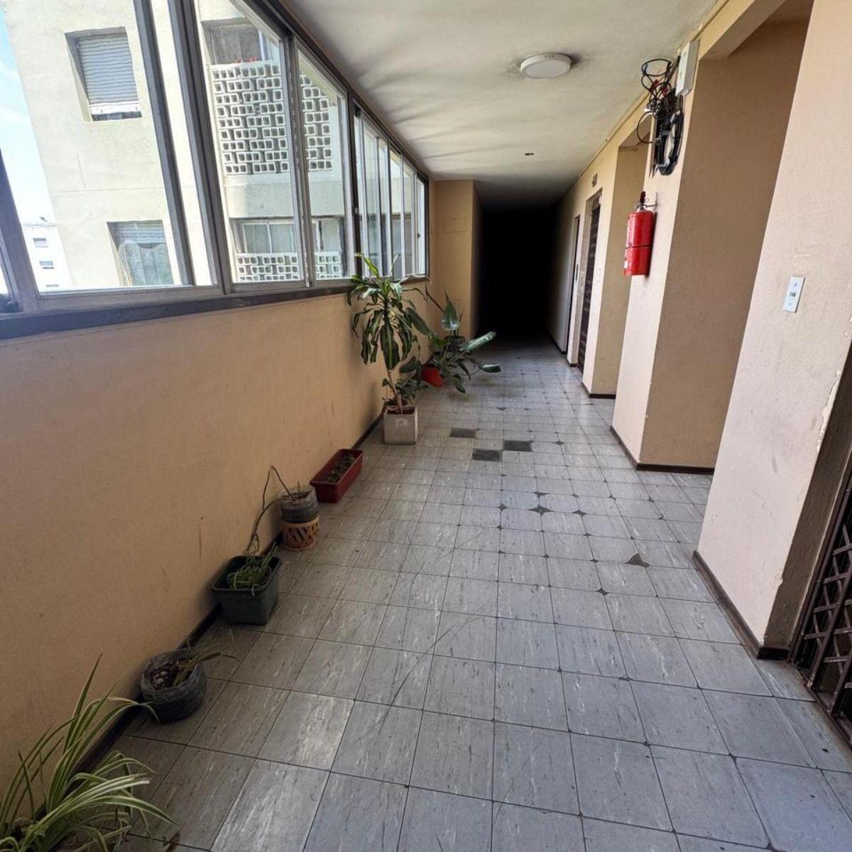Departamento Venta Tres Dorm. La Plata Calle 42 y Diag 5