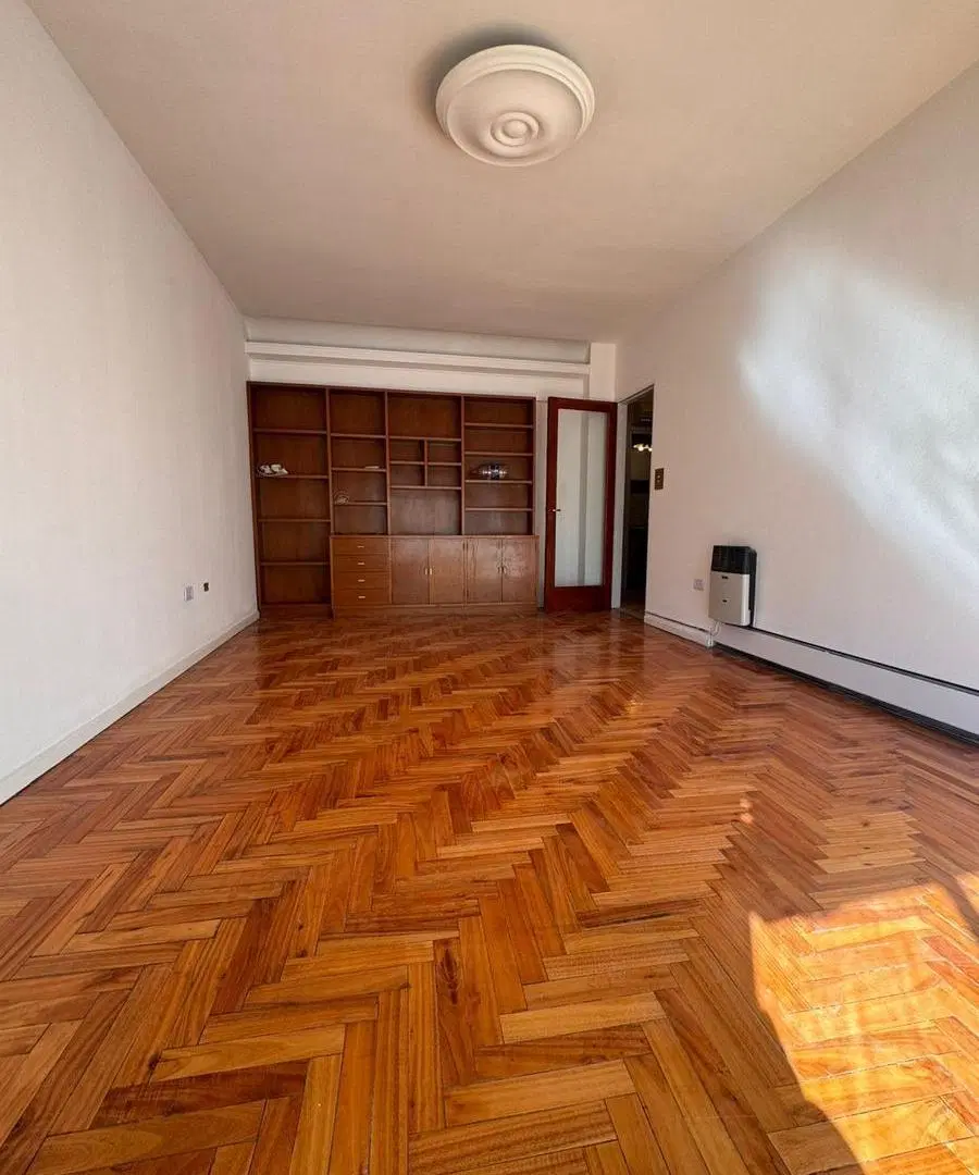 VENDO Departamento 3/4 dormitorios - 47 y 12 La Plata 4