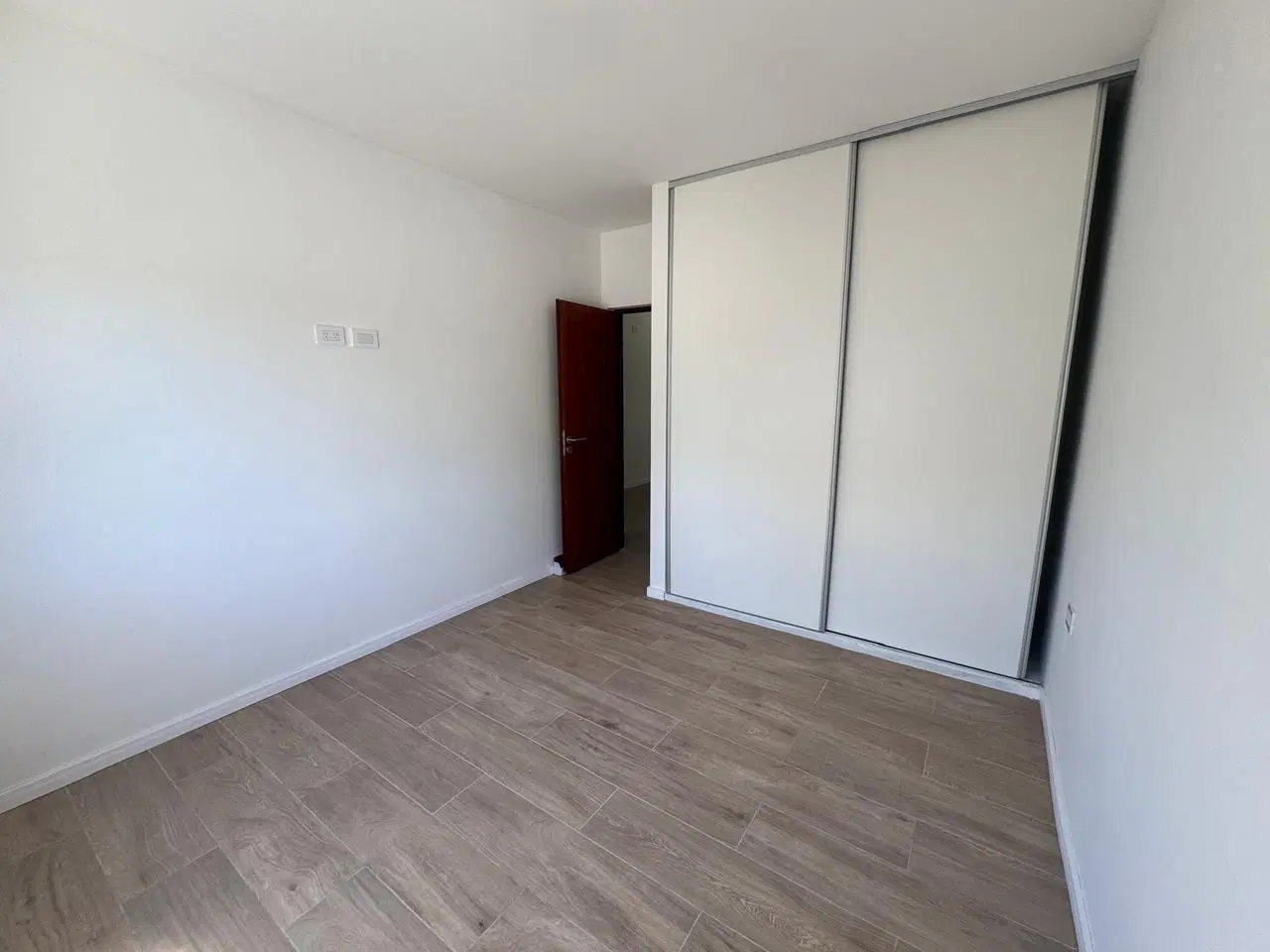 City Bell Excelente Duplex en venta - 20 Pellegrini y Güemes 2/3 dormitorios 4