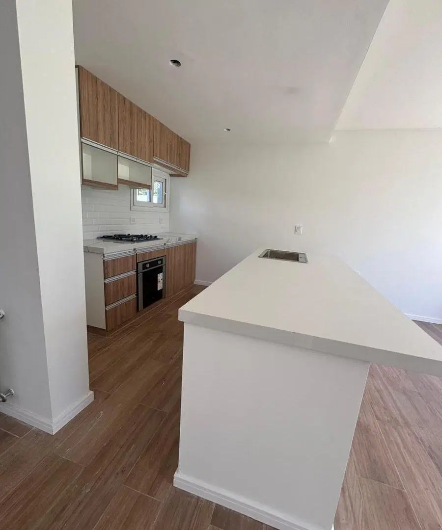City Bell Excelente Duplex en venta - 20 Pellegrini y Güemes 2/3 dormitorios 8