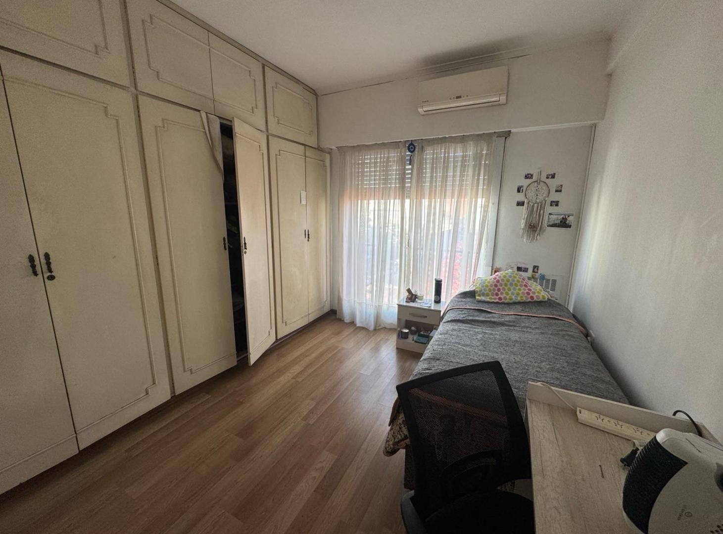 Foto de La Plata Centro Departamento en venta Tres Dormitorios, imagen 3