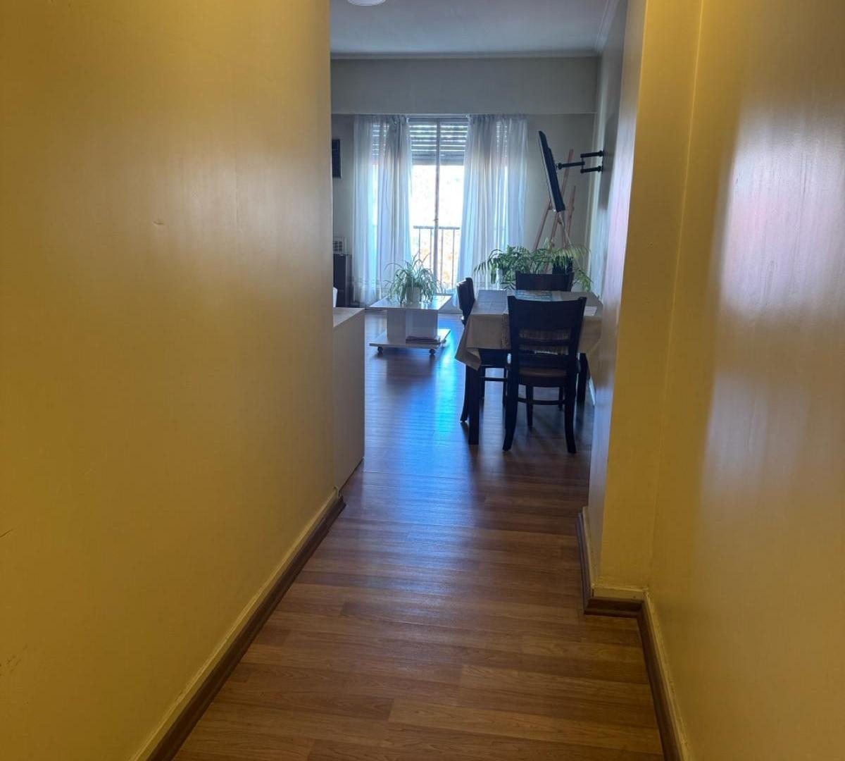 Foto de La Plata Centro Departamento en venta Tres Dormitorios, imagen 2
