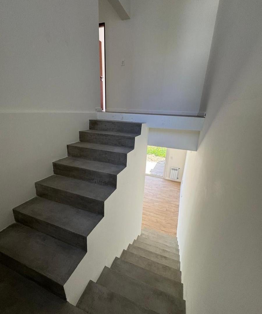 Foto de City Bell Excelente Duplex en venta - 20 Pellegrini y Güemes 2/3, imagen 5