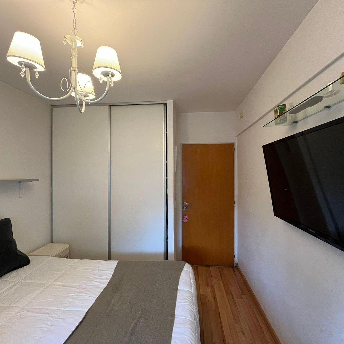 Excelente PH a La Venta en Villa del Parque 2