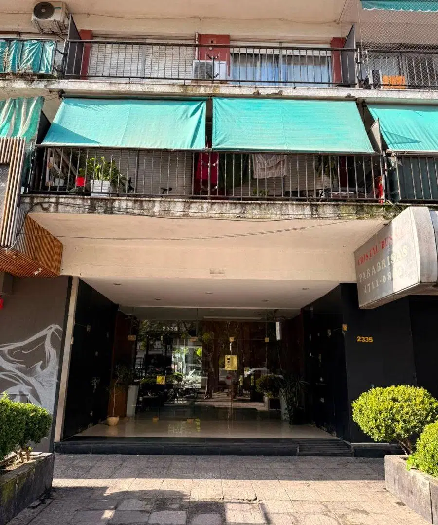 Excelente departamento de 2 ambientes en alquiler en Olivos 5