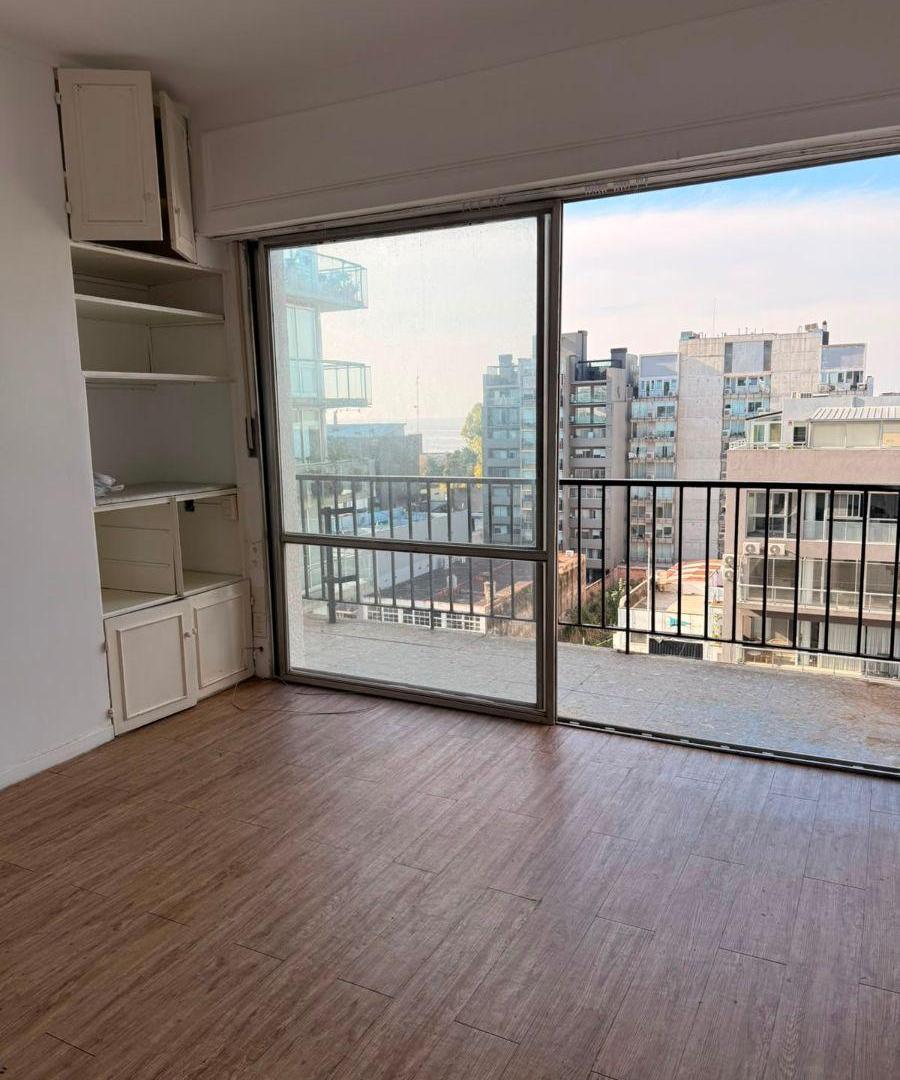 Excelente departamento de 2 ambientes en alquiler en Olivos