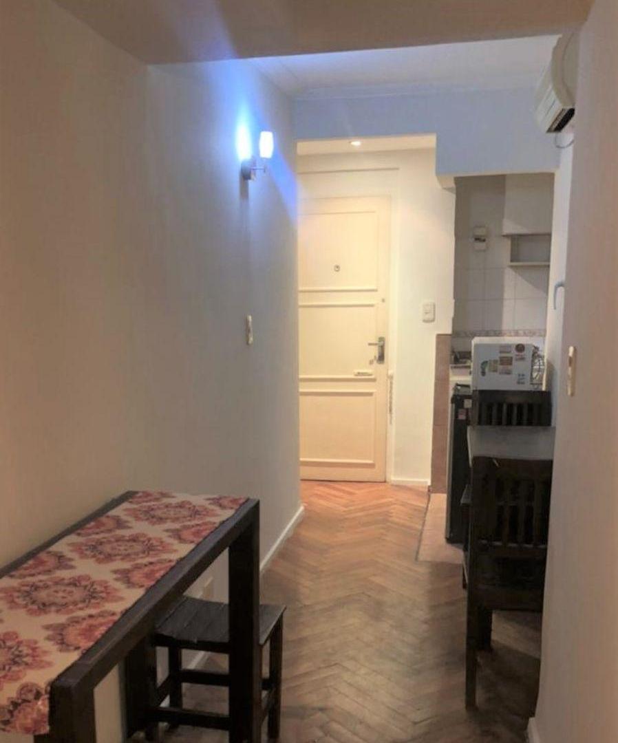 Foto de Monoambiente en Barrio Norte con baño completo y cocina separada, imagen 5