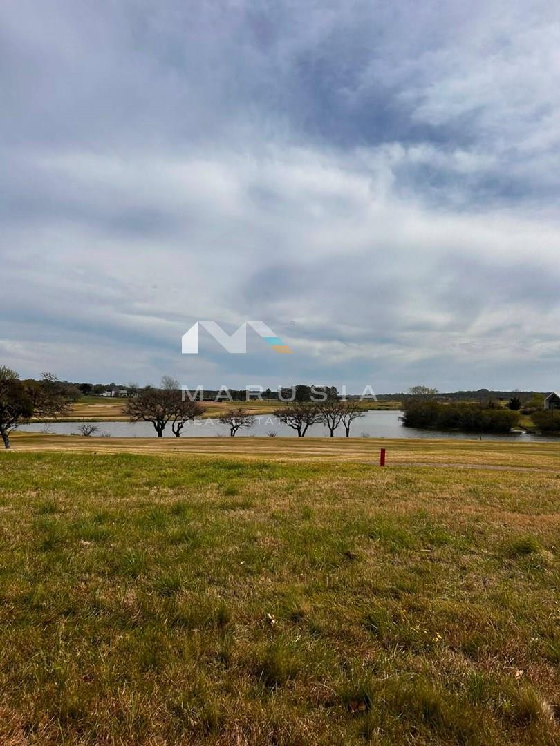 Foto de Terreno Urbano en Venta en El Golf, Carmelo, Colonia, imagen 1