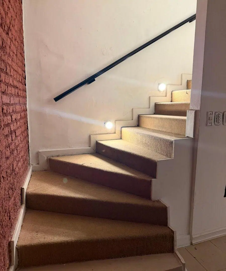 MARCEROU PROPIEDADES ALQUILA HERMOSO LOCAL COMERCIAL UBICADO SOBRE CALLE ESPEJO 5