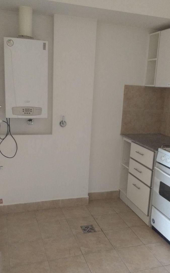 Foto de ALQUILER DEPARTAMENTO 2 DORM CON COCHERA, imagen 5