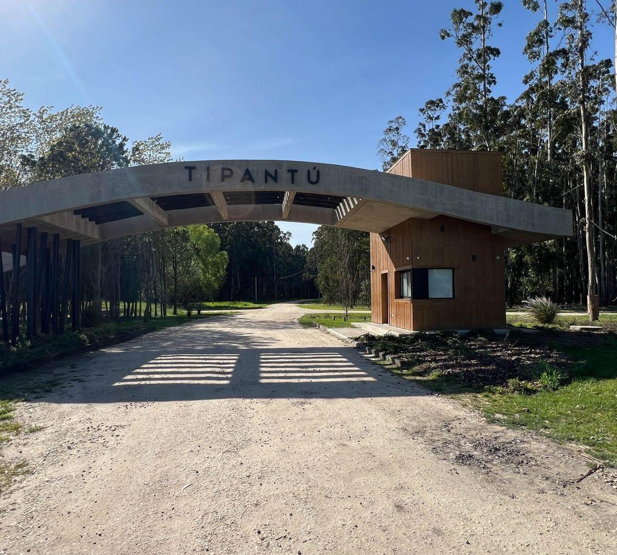 Venta Terreno Barrio Tipantú 1033 m² 2
