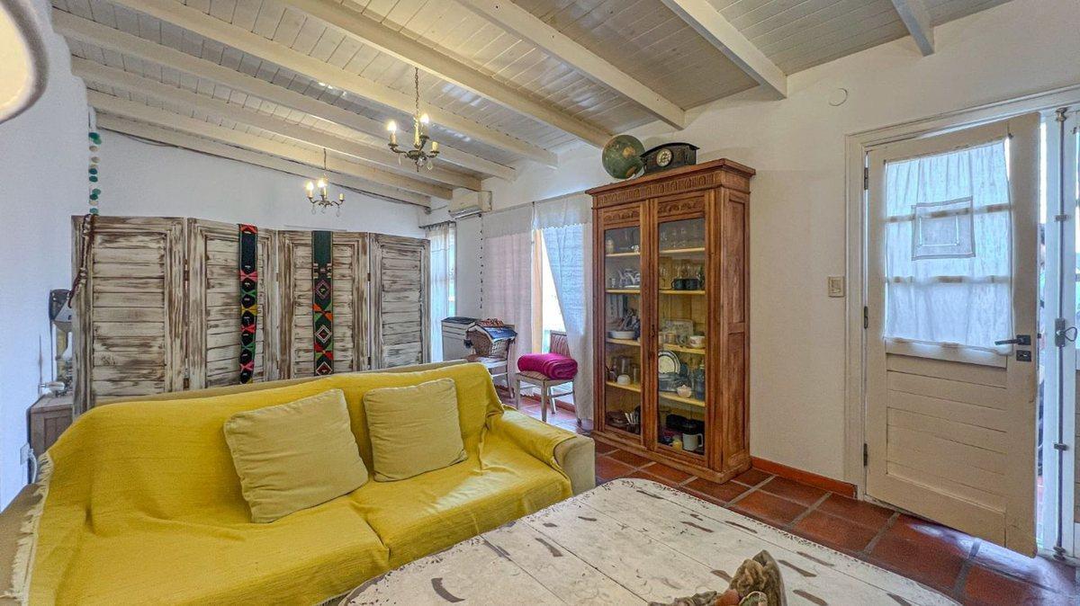 Venta Hostel en Quequen 1