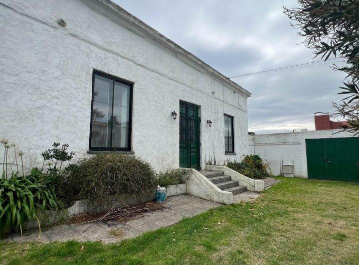 Venta Casa 3 amb Mas 9 Dúplex en Block Necochea 1