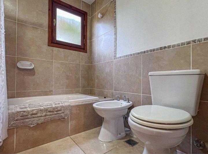 ALQUILER Casa Amoblada 3 ambientes Bosque P. Ramos 5