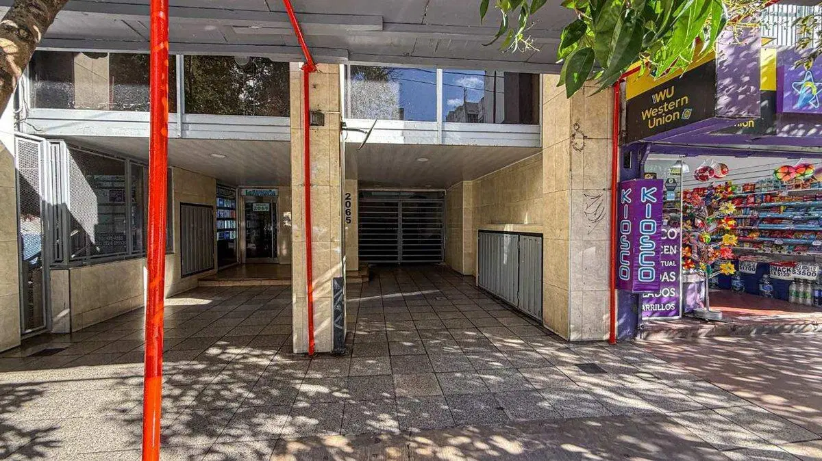 Venta cochera plaza mitre 5
