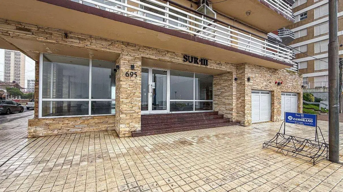 VENTA DEPTO 2 AMB.  VISTA AL MAR C/TERRAZA MIRAMAR 5