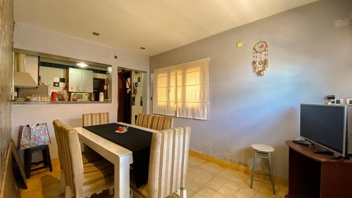 Venta Casa 3 Ambientes quincho cochera, Las Lilas 4