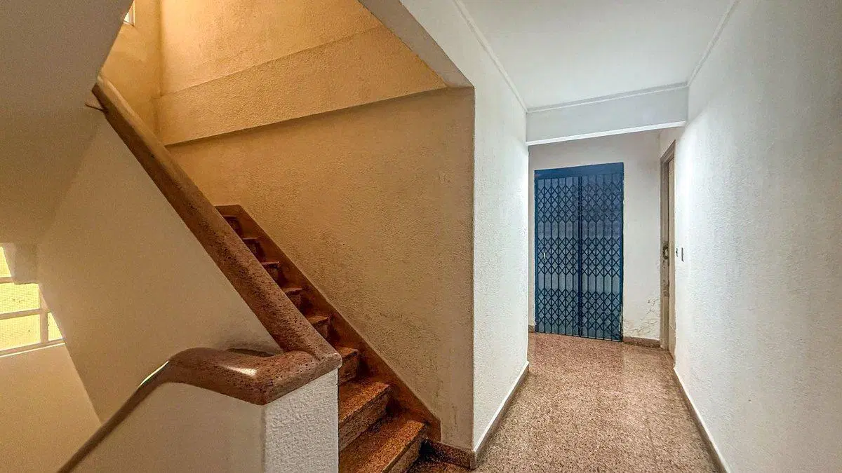 VENTA MONOAMBIENTE FRENTE DIVISIBLE METROS DEL MAR 5