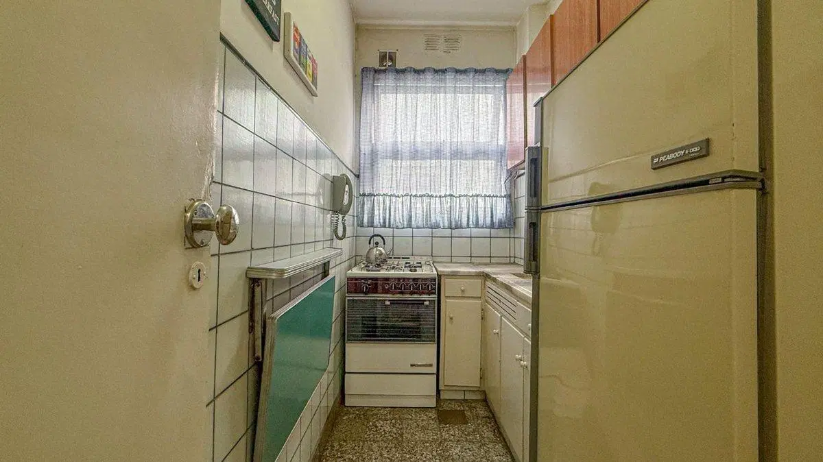 VENTA DEPARTAMENTO DOS AMBIENTES PLAZA COLON 5