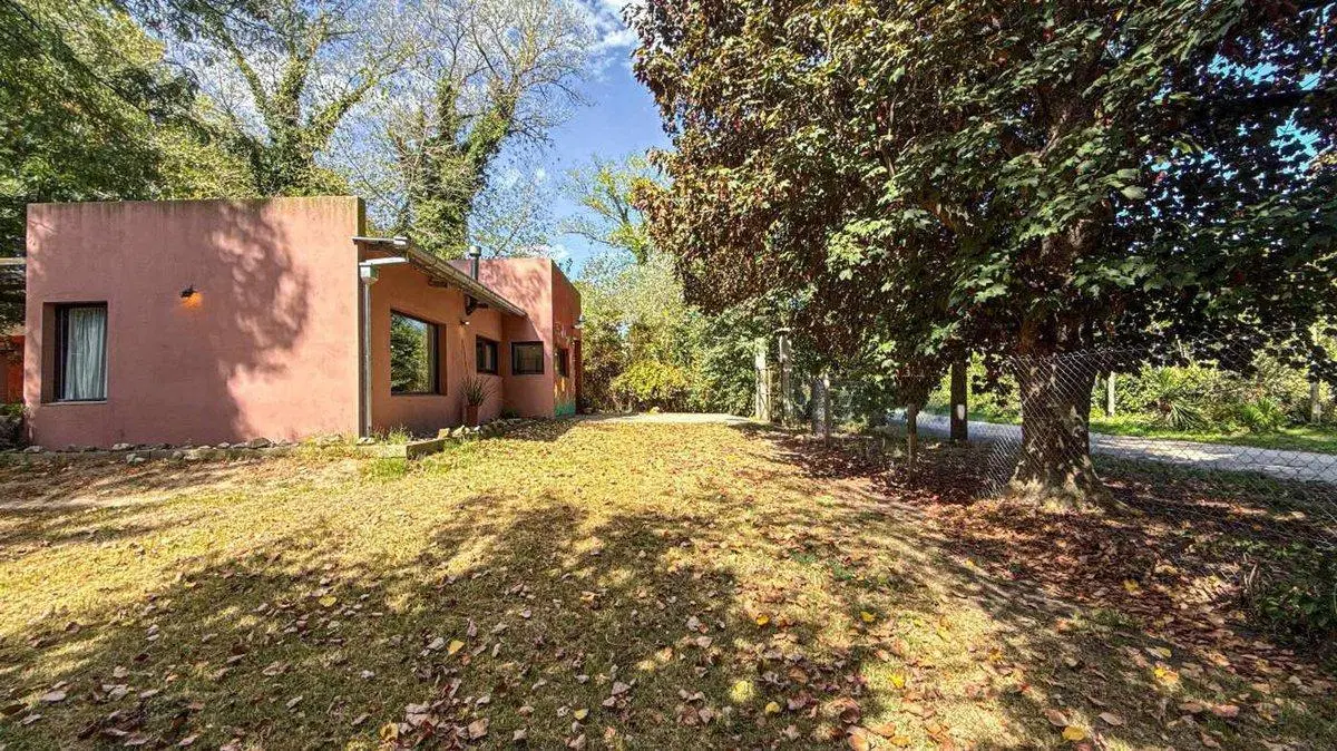 CASA 4 AMBIENTES EN EL TEJADO 5
