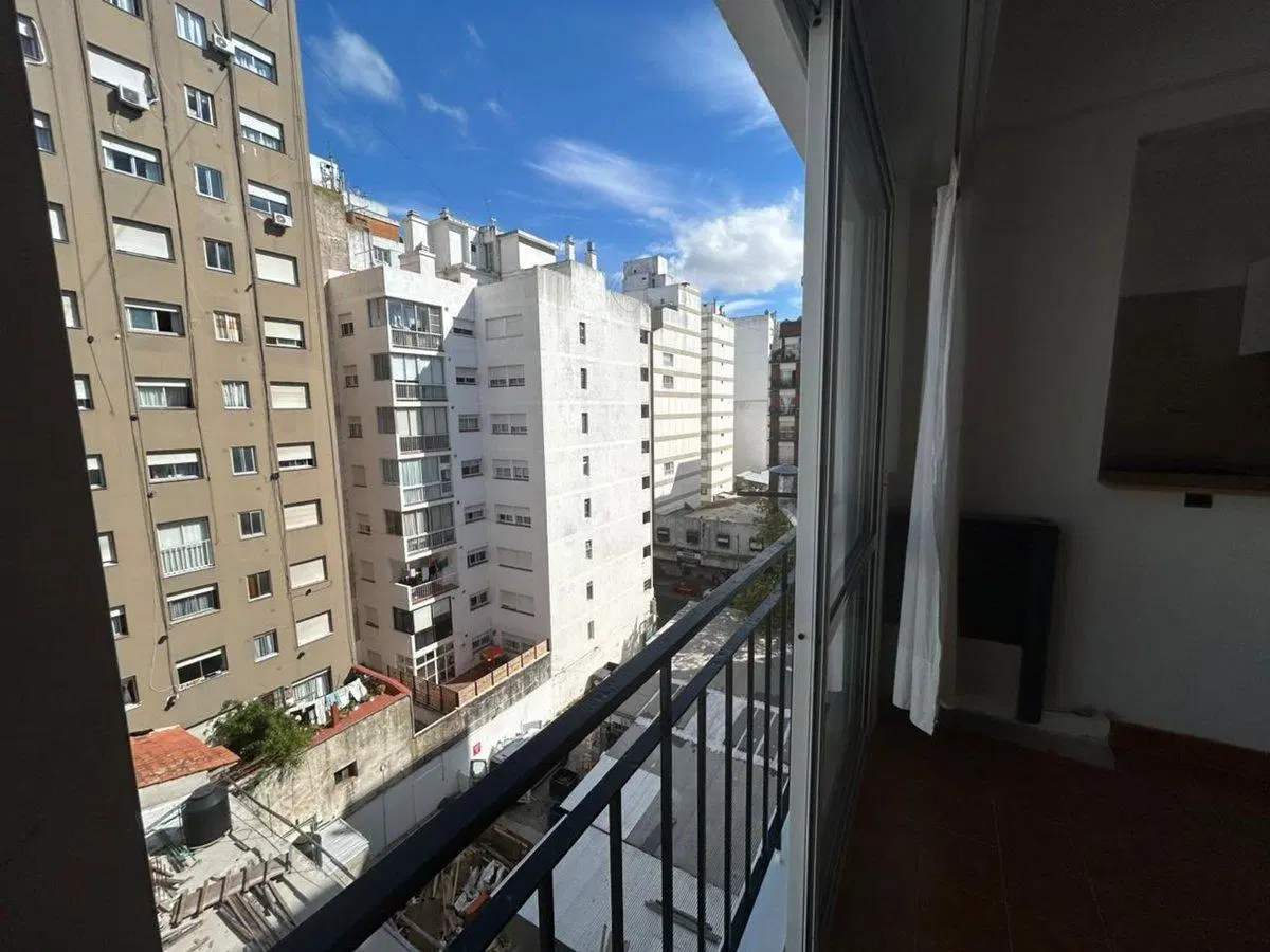 VENTA DPTO 2 AMB PLAZA MITRE CONTRAFRENTE ABIERTO 4