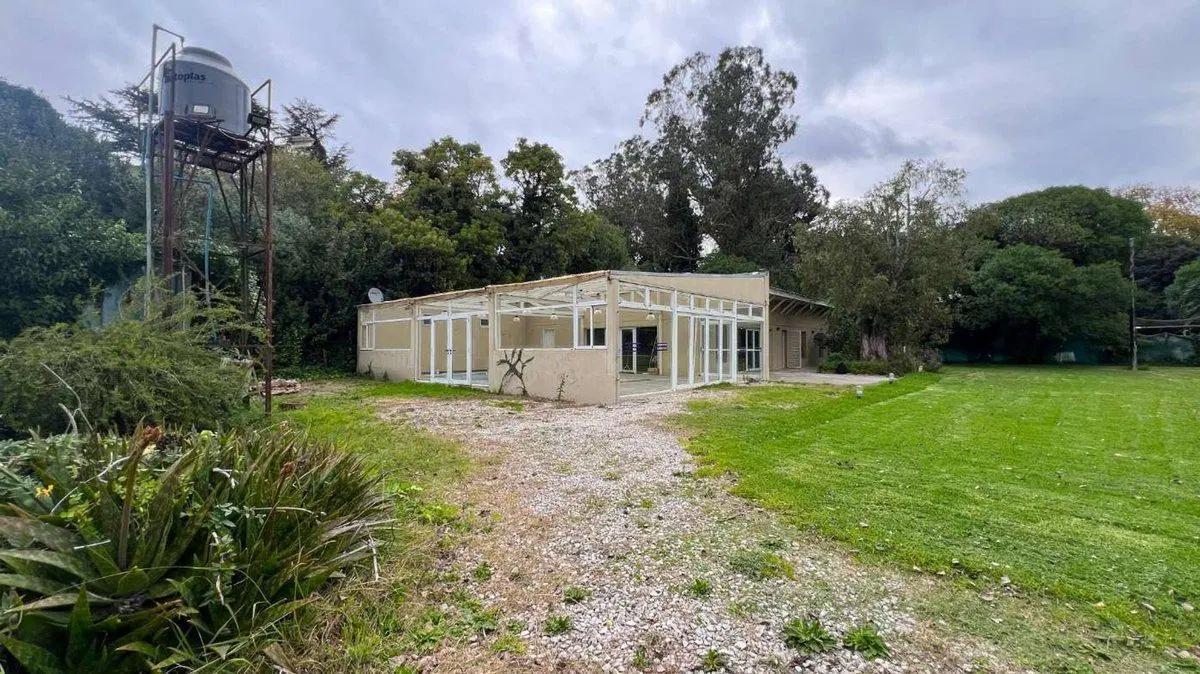 Venta Casa Quinta 3 dormitorios con piscina 2
