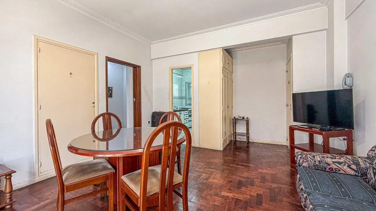 VENTA DEPTO 3 AMB FRENTE CON BALCÓN Y DEPENDENCIA 3