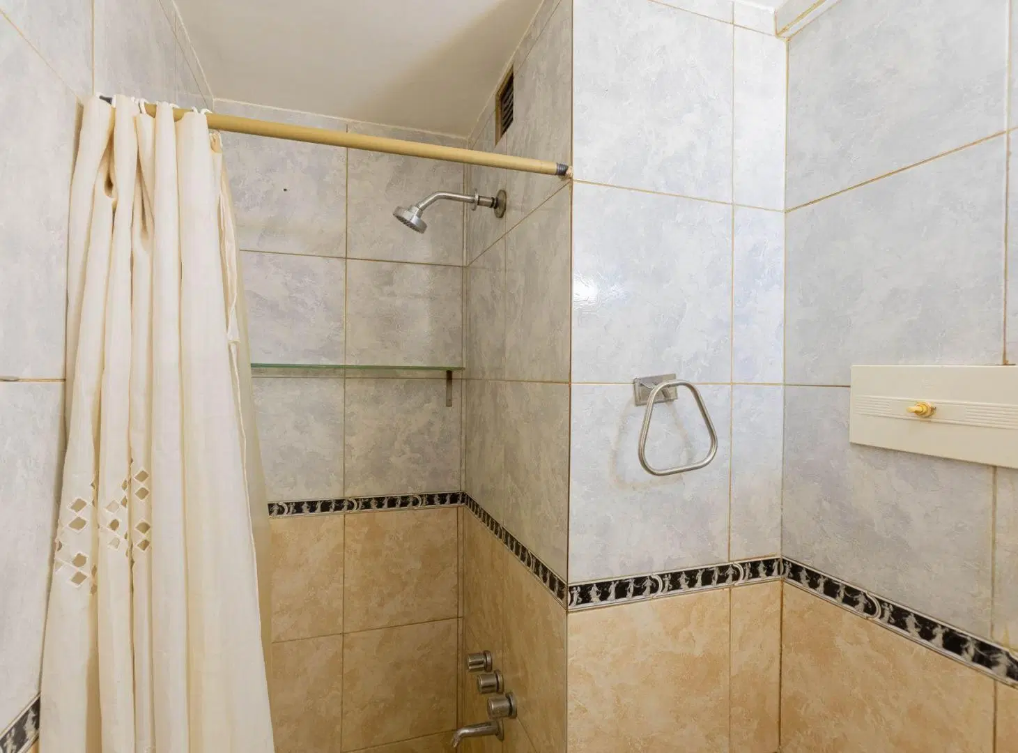 Venta departamento Monoambiente contrafrente 5