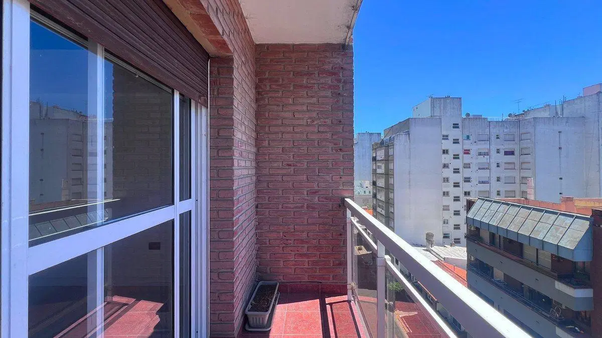 VENTA DEPARTAMENTO 5 AMBIENTES LA PERLA 4