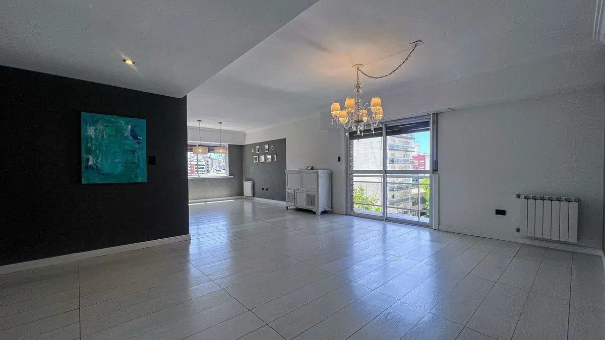 VENTA DEPARTAMENTO 5 AMBIENTES LA PERLA 3