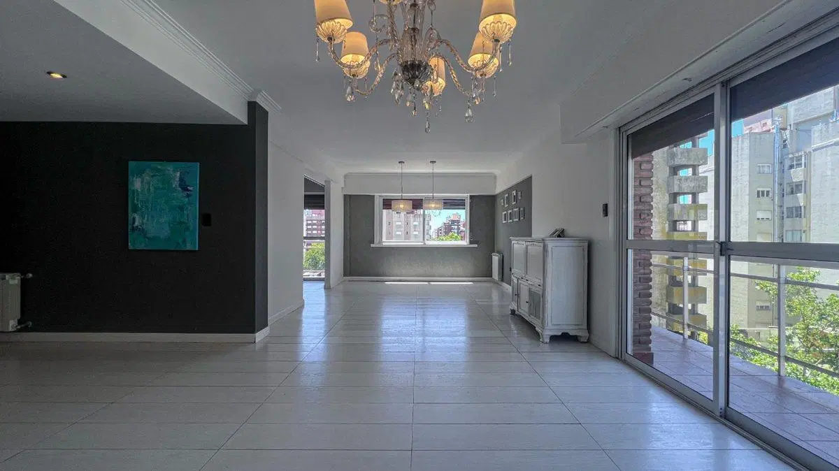 VENTA DEPARTAMENTO 5 AMBIENTES LA PERLA 2