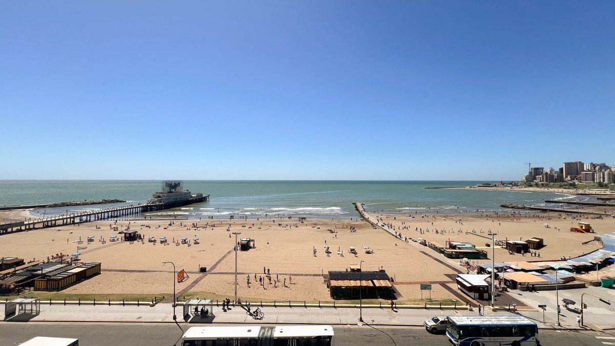 Departamento 4 Amb en venta La Perla vista mar