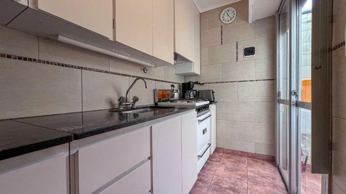 Venta Duplex 3 ambientes P Mogotes cochera baulera 4