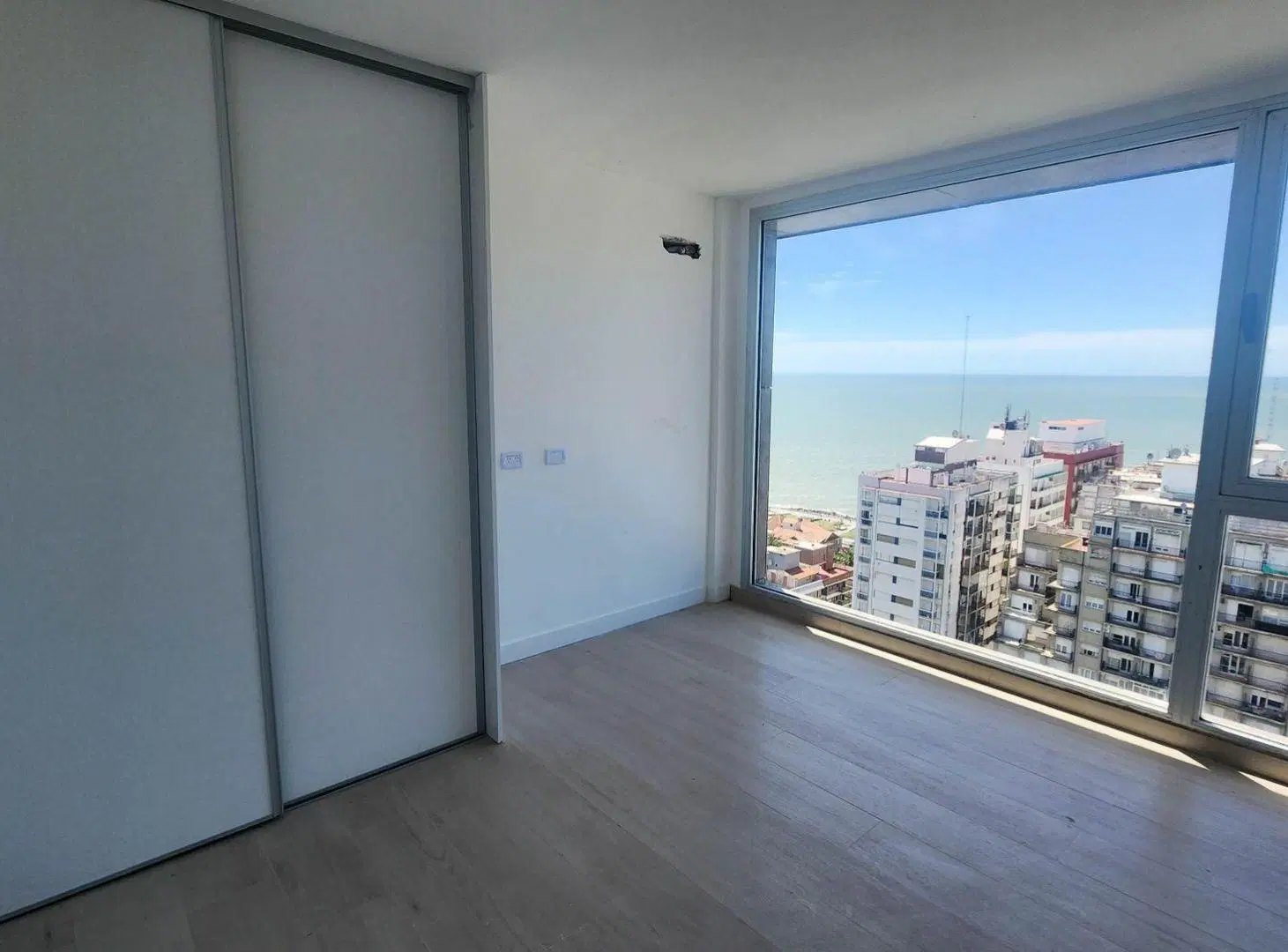 3 Amb VISTA PANORAMICA AL MAR La Perla 5
