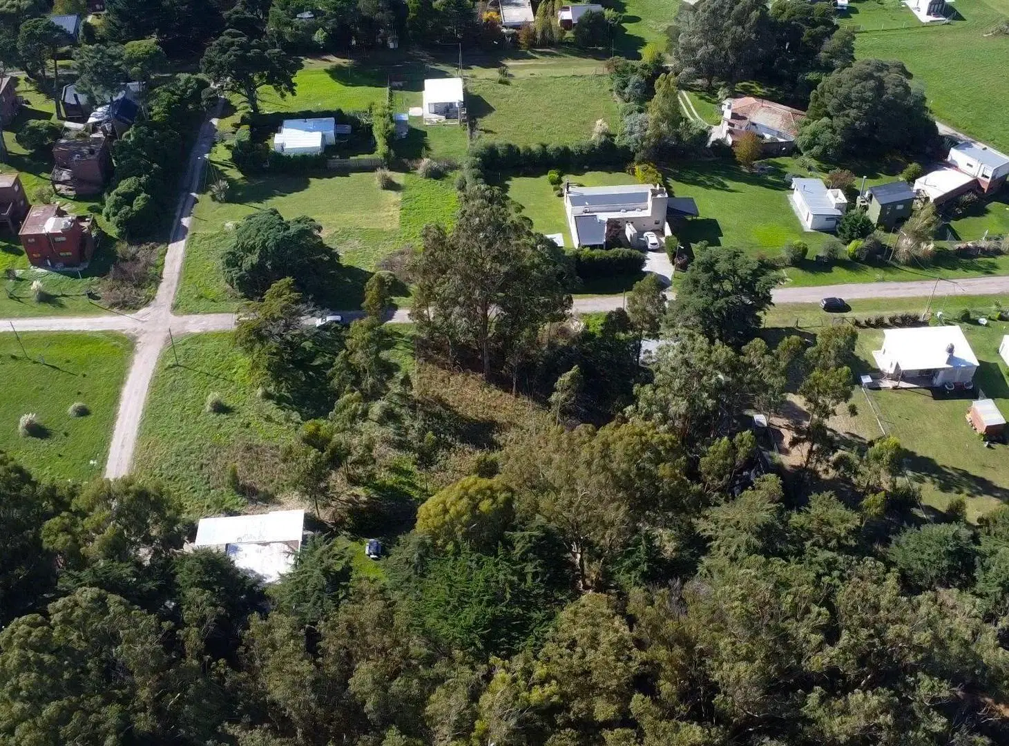 Venta lote en Acantilados muy buena ubicación 4