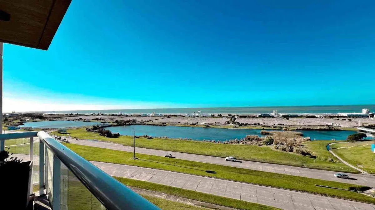 Venta 3 Amb. Vista al Mar Cochera Apto Credito 4