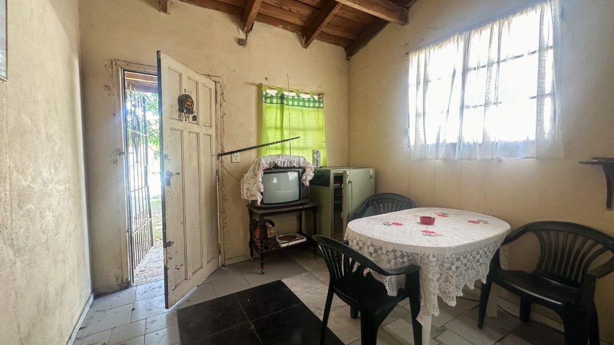 VENTA CASA 2 AMB - BARRIO HIPODROMO